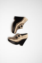 Compensées satin champagne Moschino boutons cristal noir seconde main - pointure 40