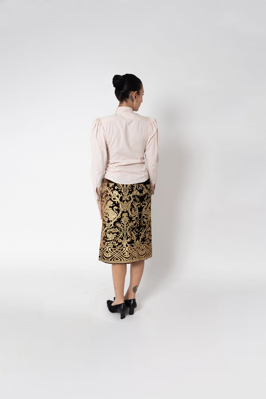 Jupe crayon velours Roberto Cavalli imprimé lion doré baroque seconde main - taille 38
