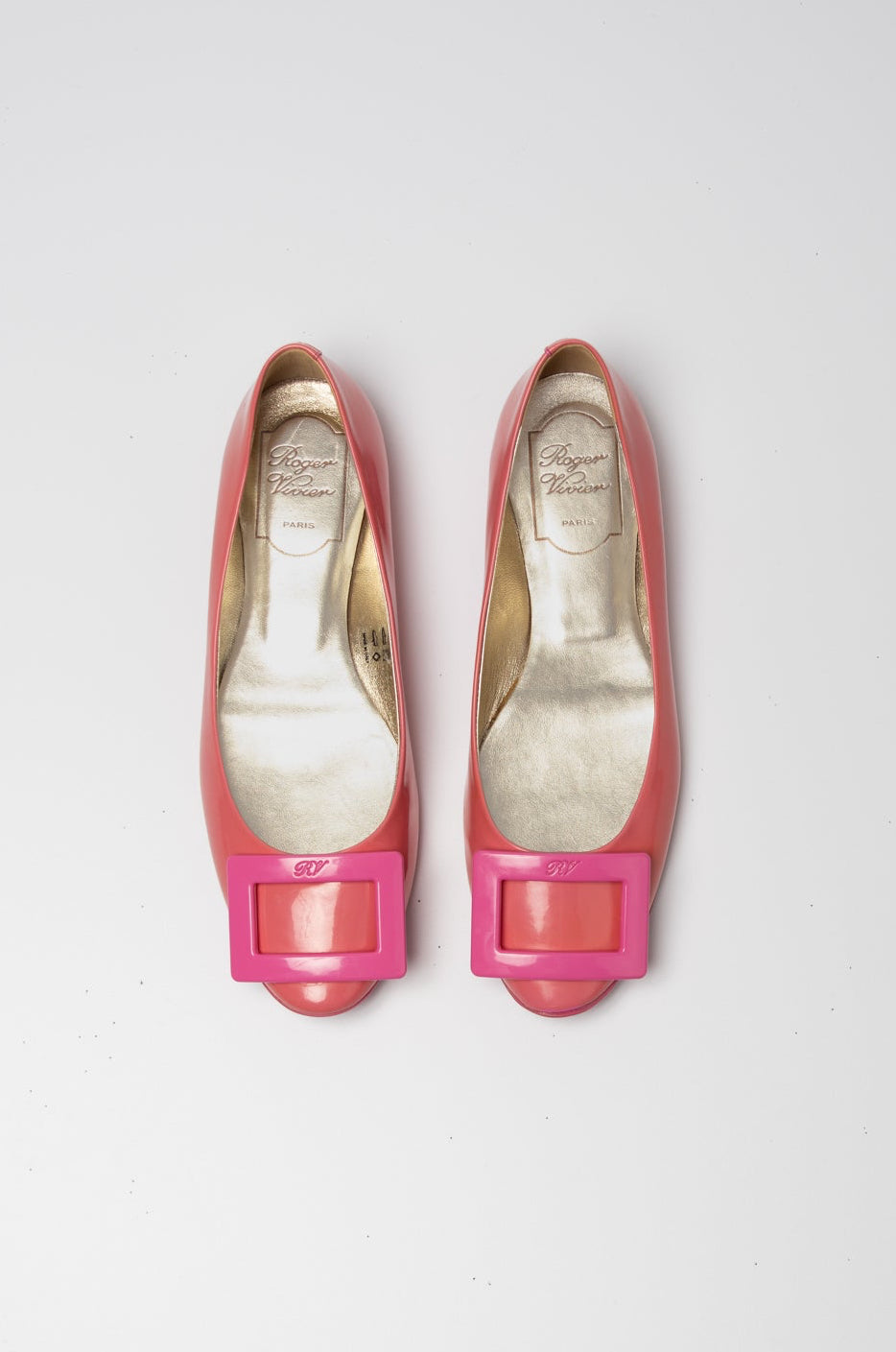 Ballerines boucle carree Roger Vivier seconde main - luxe iconique occasion