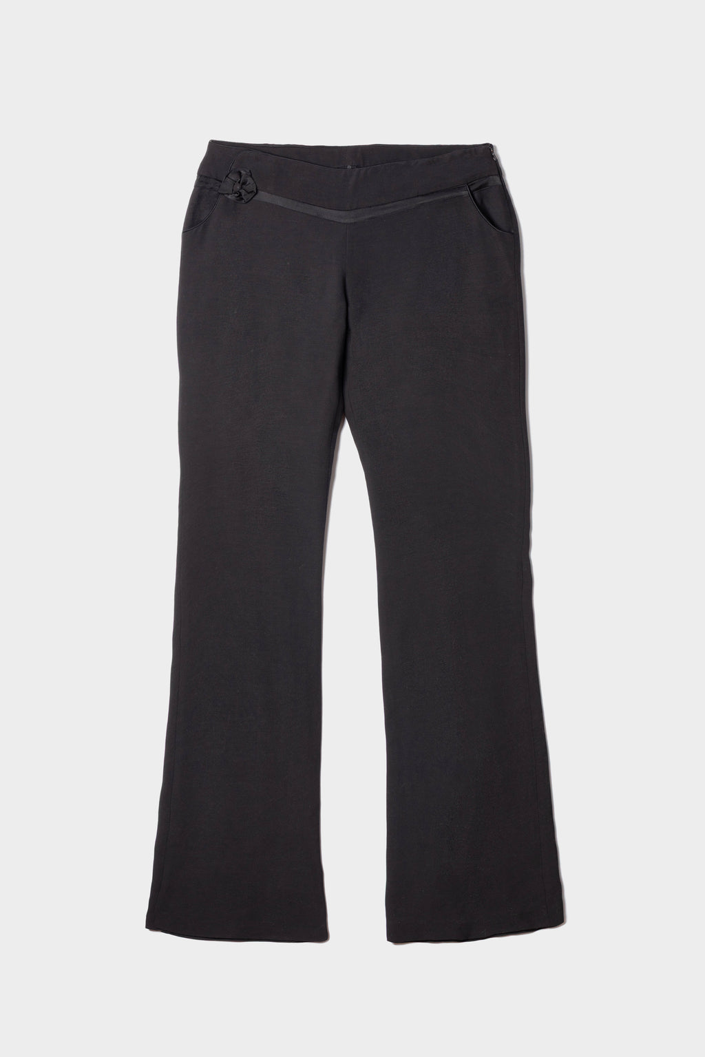 Pantalon en soie bootcut taille basse Chine Belgian design