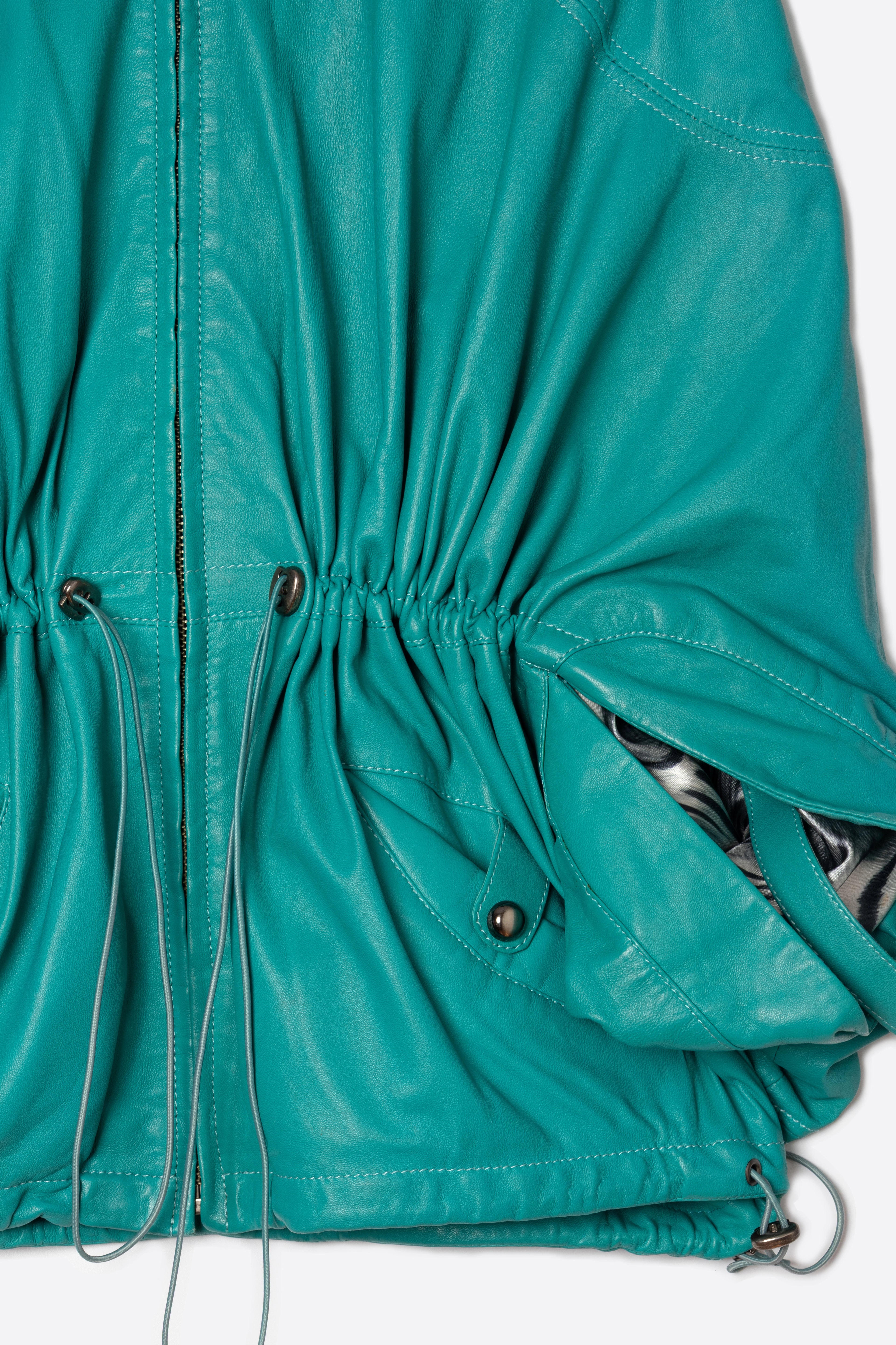 Veste en Cuir Chauve-Souris – Vintage